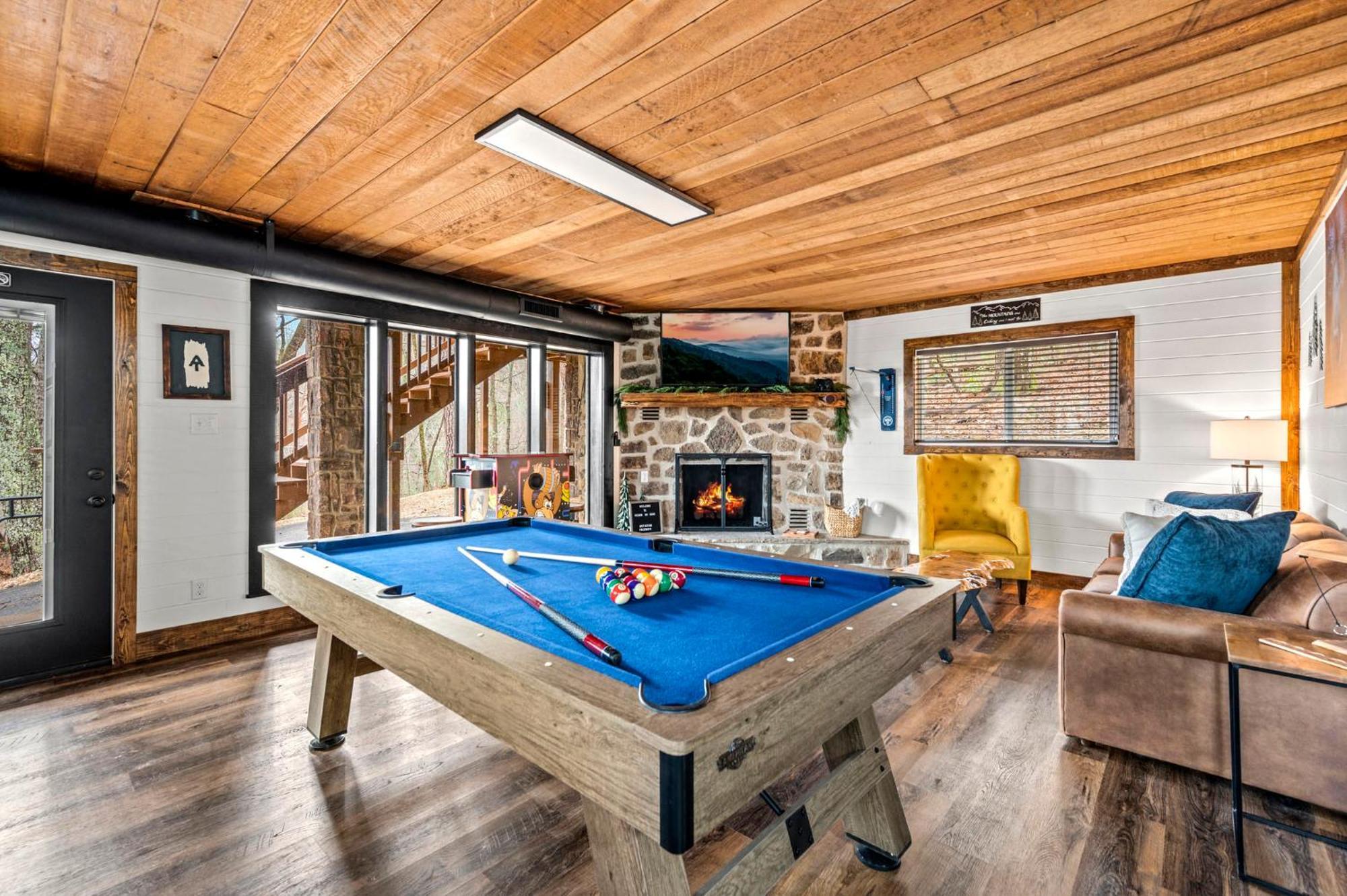 1Mile Downtown, Handicap Ramp, Hot Tub, Game Room Gatlinburg Luaran gambar