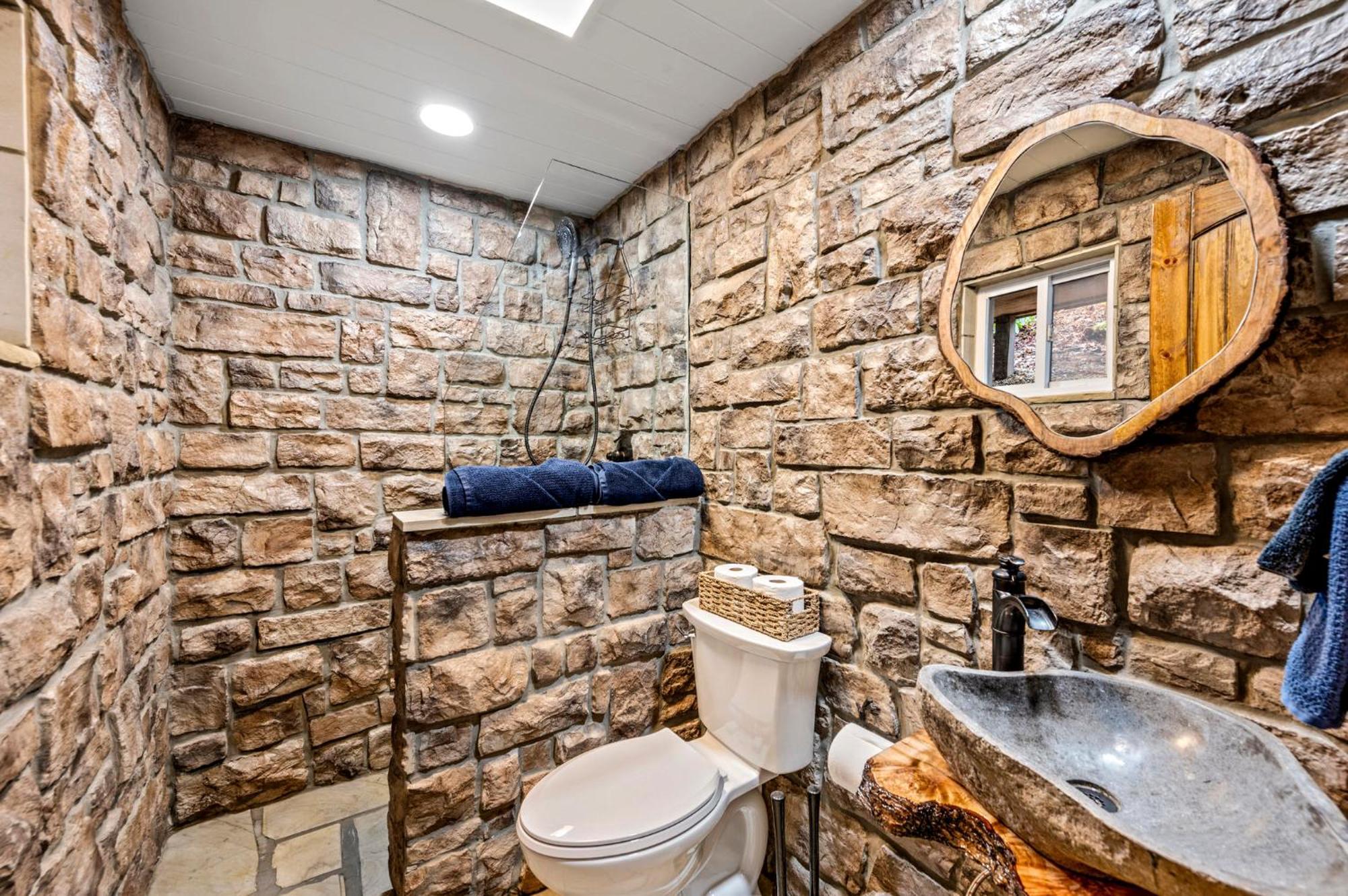 1Mile Downtown, Handicap Ramp, Hot Tub, Game Room Gatlinburg Luaran gambar