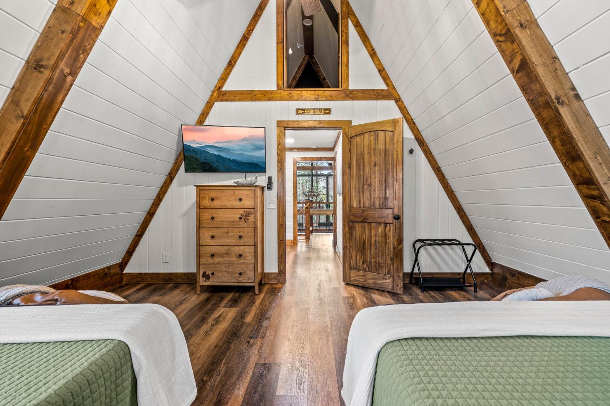 1Mile Downtown, Handicap Ramp, Hot Tub, Game Room Gatlinburg Luaran gambar