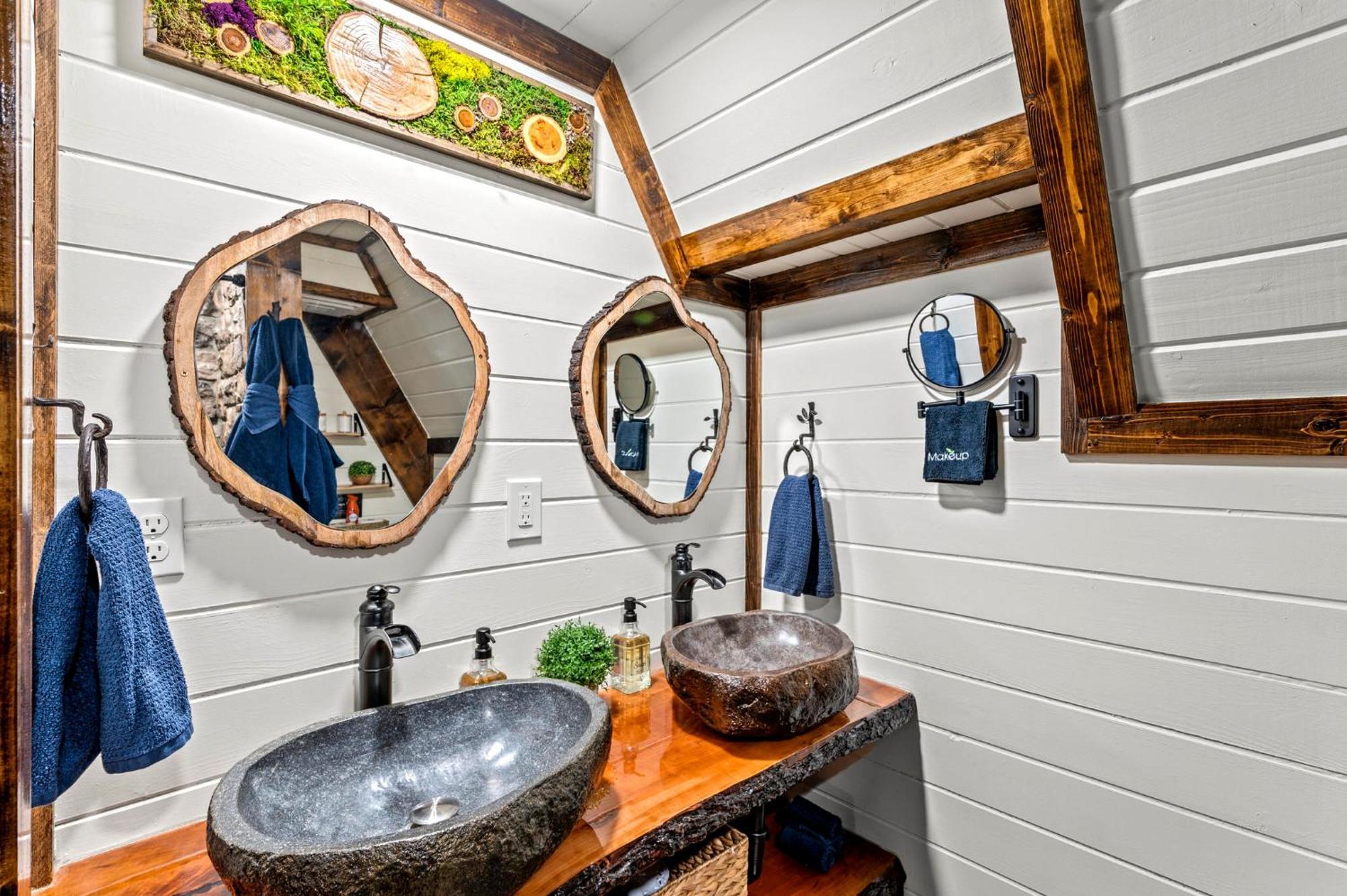 1Mile Downtown, Handicap Ramp, Hot Tub, Game Room Gatlinburg Luaran gambar