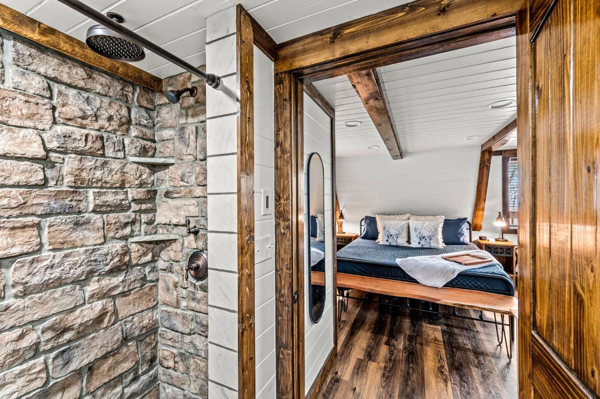 1Mile Downtown, Handicap Ramp, Hot Tub, Game Room Gatlinburg Luaran gambar