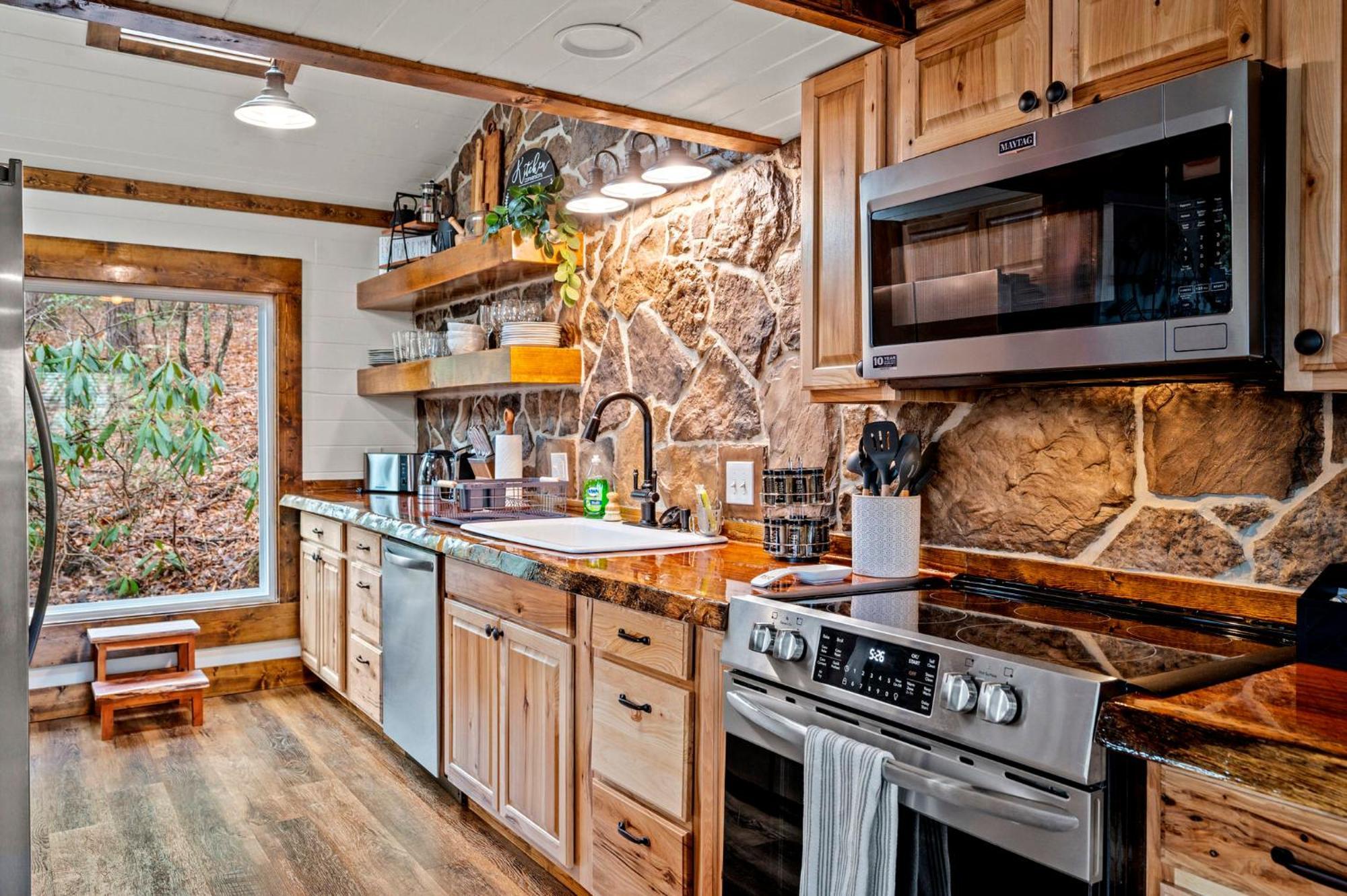 1Mile Downtown, Handicap Ramp, Hot Tub, Game Room Gatlinburg Luaran gambar