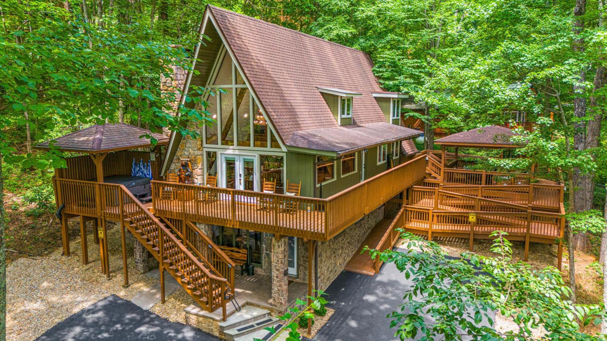 1Mile Downtown, Handicap Ramp, Hot Tub, Game Room Gatlinburg Luaran gambar